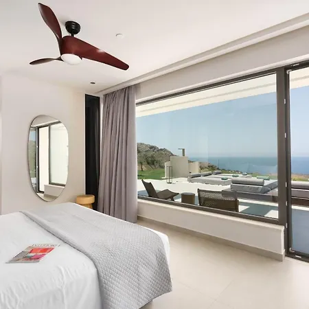 7 Seas - With Amazing View Villa *