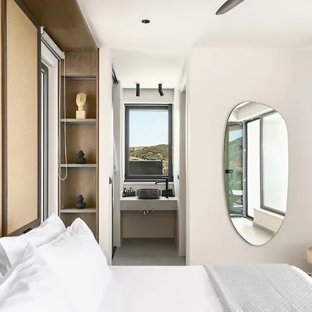 7 Seas - With Amazing View